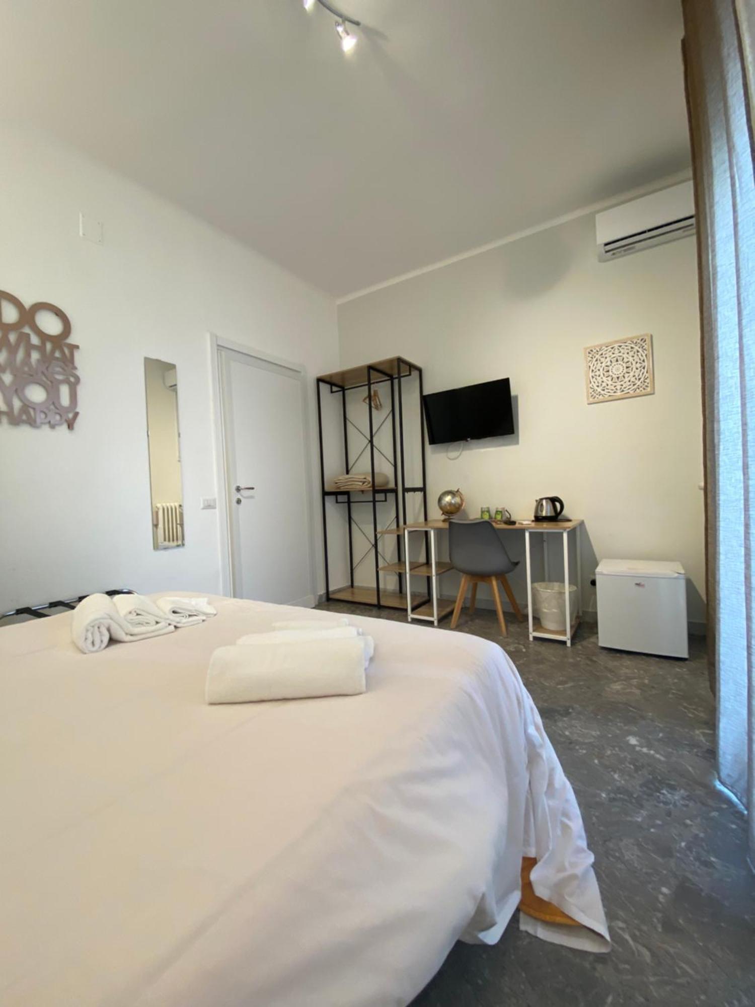Stanze Di Sofia Otel Bari Dış mekan fotoğraf